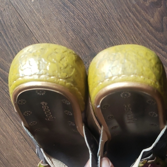 SOCOFY Multicoloured Floral Mules/Clogs - Picture 10 of 11